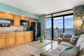 Cozy Oceanview at Beach Cove